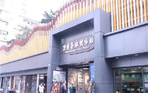 新蔡装招牌时，需要注意什么？